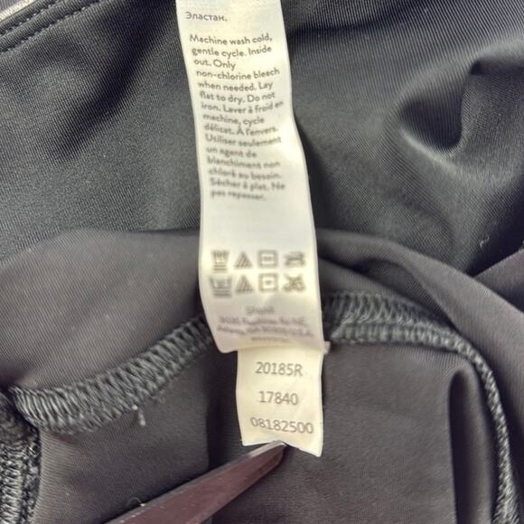 SPANX - Faux Leather Camo Legging Size Small - Picture 9 of 9